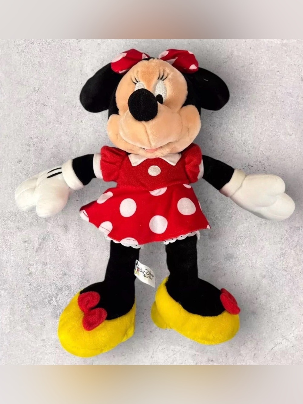 Vintage 2001 Disney Parks Minnie Mouse Plush